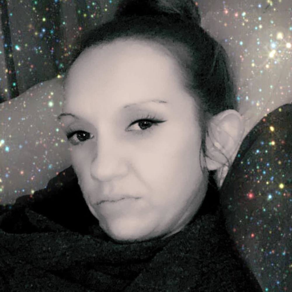Meet your Posher, Robyn